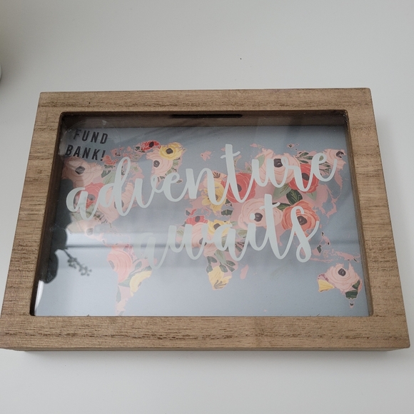 Adventure Funds Wooden Box - Picture 2 of 8